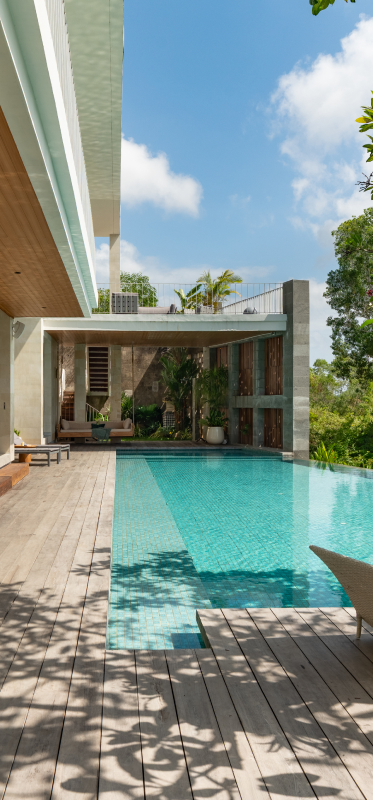 Saltwater Swimming Pool - View 2